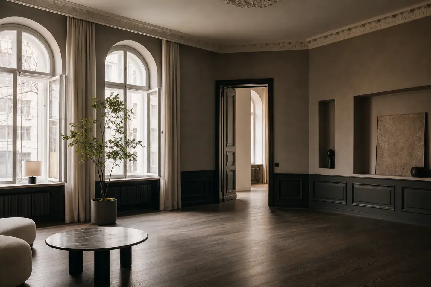 Cineastische Innenraum-Location mit Tageslicht